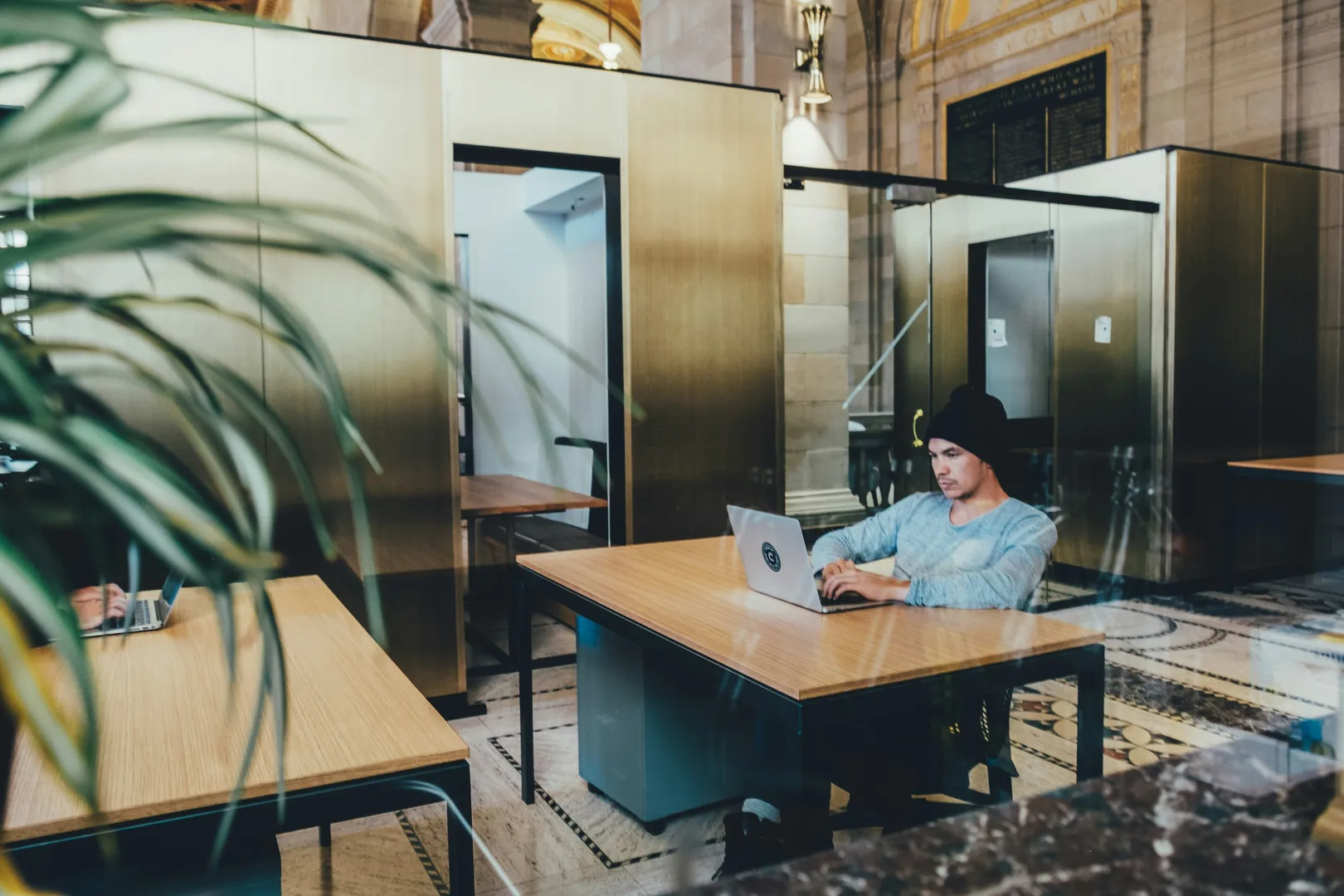 12 Best Cyfe Alternatives for Social Media Management