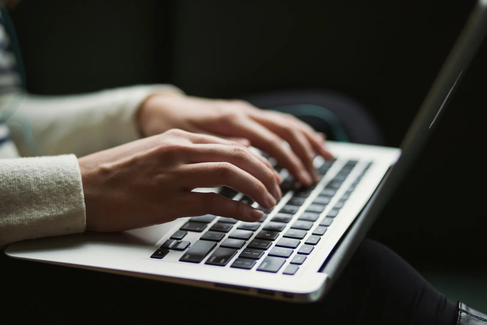 How to Find Trending Topics on YouTube in 8 Simple Ways