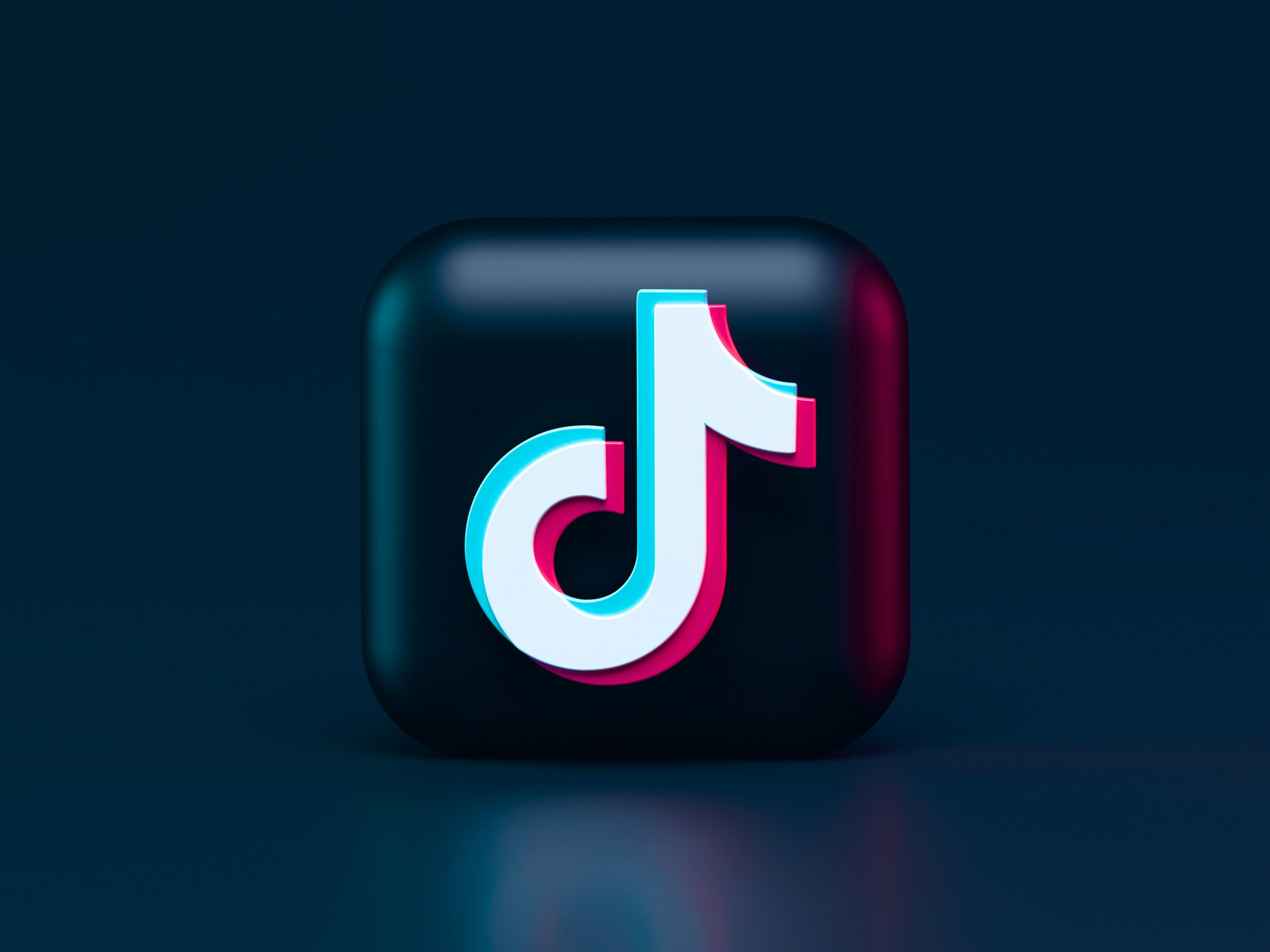 30 TikTok Video Ideas to Go Viral