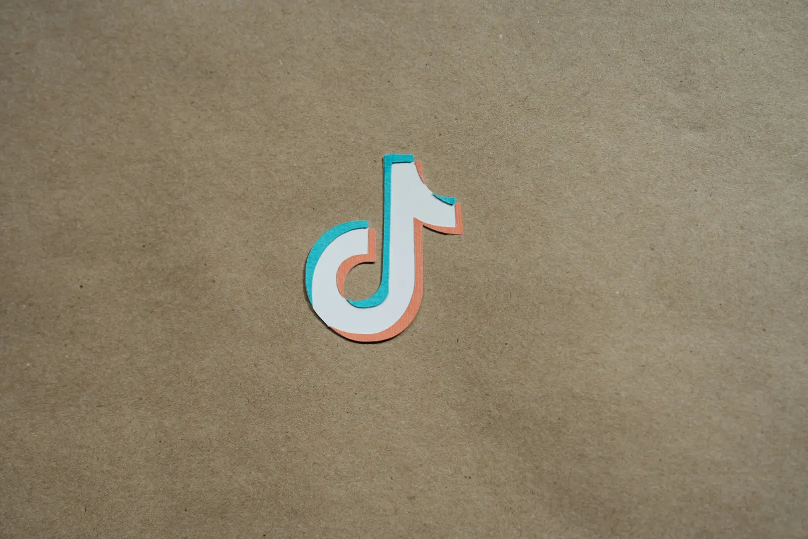 What are the Best Times to Post on TikTok